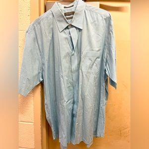 Daniel Cremieux Luxury Men’s baby blue button down short sleeve shirt